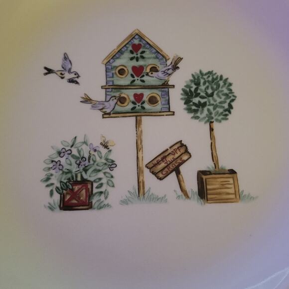Thomson Pottery Birdhouse Dinner Plates Birds House Red Hearts Blue Jay set of 2 - Picture 6 of 9
